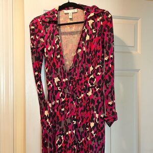 EUC Diane Von Furstenberg wrap dress